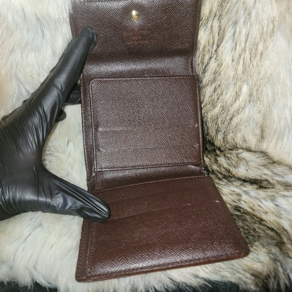 Authentic Vintage Louis Vuitton Damier Ebene Elise Compact Snap Wallet - Picture 13 of 13